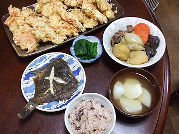 4月6日 庭の花_f0019498_1923176.jpg