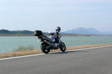 天気がイイのでバイクで散歩_a0083760_1218658.jpg