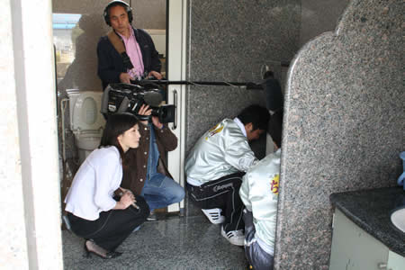 NHKゆうどきチェック「入社式はトイレ掃除から」_d0063218_2232016.jpg