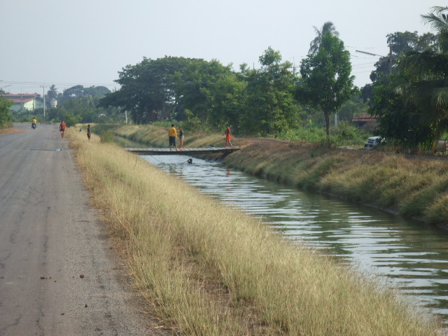 e0074192_2285268.jpg