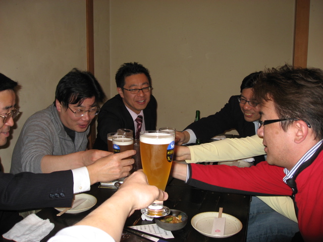 ●手羽先の超簡単な食べ方 -プレゼンの達人 田中省三さん-_a0033733_10231512.jpg