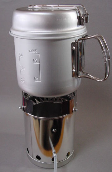 ブリキ缶で創るtwig stove // プロトタイプ_f0113727_5453213.jpg