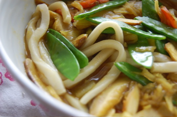3分で☆由緒正しきカレーうどん_e0110659_14185779.jpg