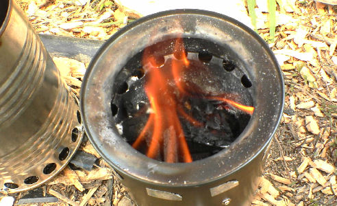 多摩川でディキャンプ // twig stove改良版を火入れ_f0113727_4333864.jpg