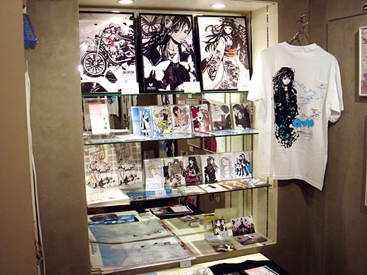 digipop exhibition開催中!_f0010033_19473660.jpg
