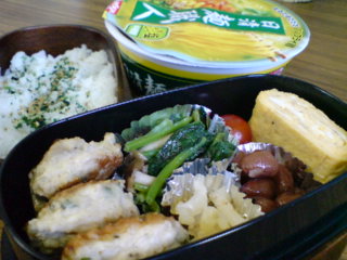 今日の弁当(o^-^o)_a0049020_12531795.jpg