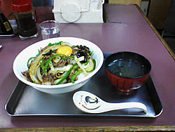 朝イチで横浜取材＝秋葉屋で昼食_b0105512_7515574.jpg