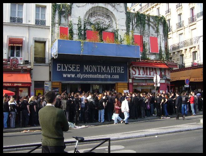 ■街角の劇場(PARIS)_a0008105_452357.jpg