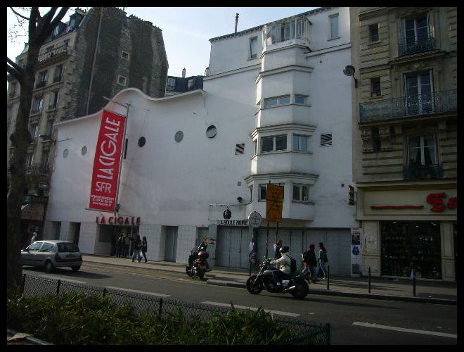 ■街角の劇場(PARIS)_a0008105_453881.jpg