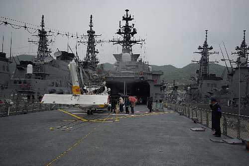 呉基地護衛艦隊集合訓練一般公開その2_d0117844_21473869.jpg