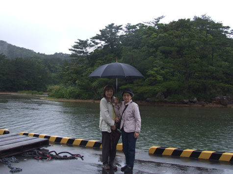 鎮魂の雨。_e0028387_23242817.jpg
