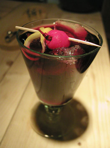アクセル飲のサングリアと地鶏のカレー焼き_f0053279_42809.jpg