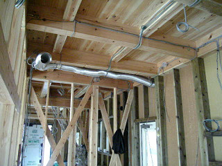 キッチン換気扇ダクトの先行工事 桂家の住まいづくり日記