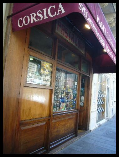 ■街角の食材店(パリ)_a0014299_21542564.jpg