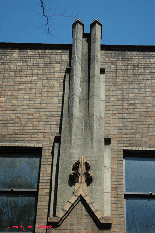 a0094711_036047.gif