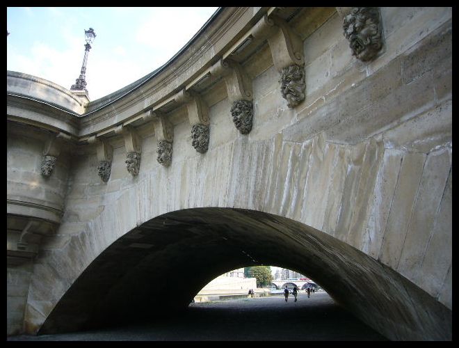 ■ポン・ヌフ　Pont Neuf_a0008105_8581136.jpg