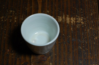 清水善行さんの白磁そば猪口_d0087761_349830.jpg