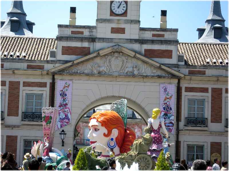 【パルケエスパーニャのパレード・志摩スペイン村・其の⑧】_b0009849_1832387.jpg