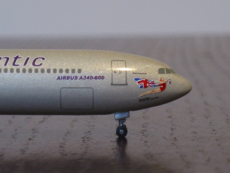 Airbus A340-600 Virgin Atlantic \"Claudia Nine\" _c0084381_328125.jpg