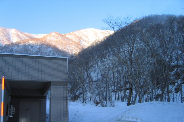 残雪登山に思いを馳せて・・・_b0078177_1733052.jpg