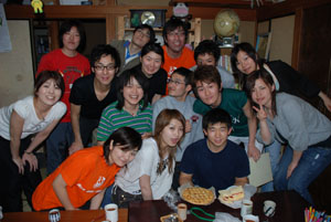 今夜のご飯は17人!_a0080406_1571859.jpg