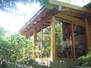 f0040310_2333752.jpg
