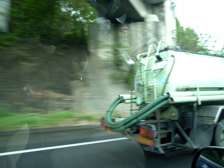 車窓から 3_a0082546_1654135.jpg