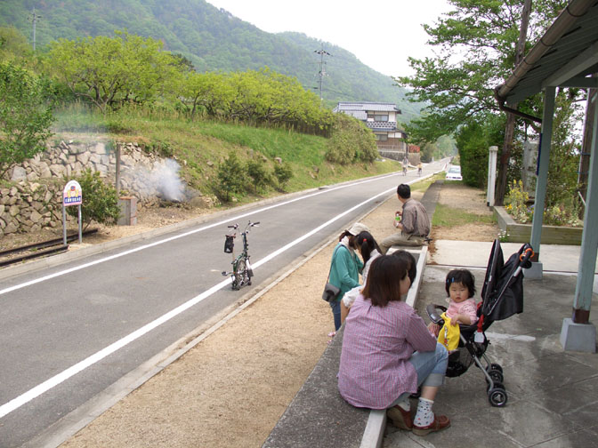 岡山・和気町　片鉄ロマン街道　ワンコとポタ_d0116268_2355934.jpg