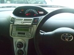 ヴィッツ カーオークション 落札_b0054727_8465514.jpg