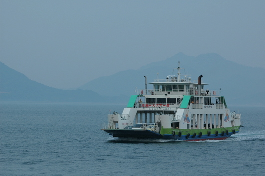 うさぎ島2　「地図にない島」_c0045129_21142717.jpg