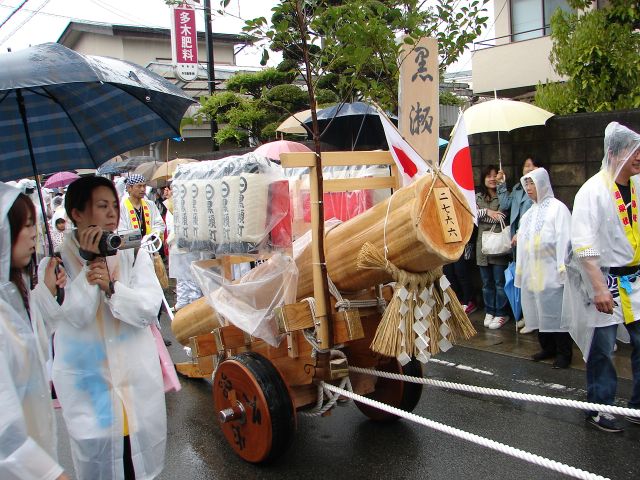 【お木曳き速報】5/6　陸曳編　その２　（黒瀬町）_b0077683_1532168.jpg