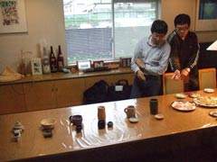 ゼミ旅行 越前焼品評会 (お食事中の方読まないで!)_b0054727_032840.jpg