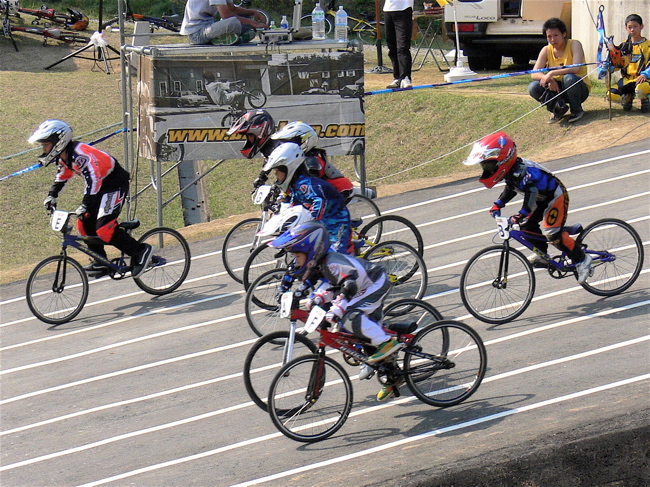 ２００７環太平洋BMX選手権大会IN 上越プレ大会VOL4ビギナー、クルーザークラス決勝画像垂れ流し_b0065730_20385485.jpg