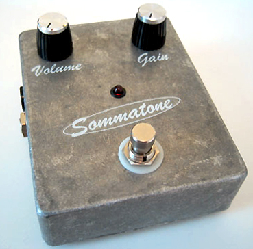 「Sommatone」の「Overdrive / Boost Pedal」_e0053731_1911255.jpg