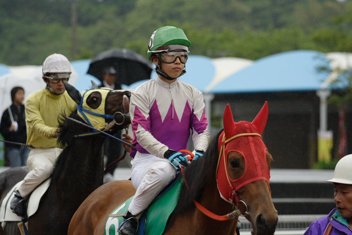 2007年5月6日（日） 高知競馬 1R_a0077663_1815823.jpg