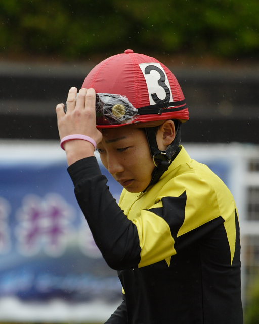 2007年5月6日（日） 高知競馬 1R_a0077663_18291117.jpg