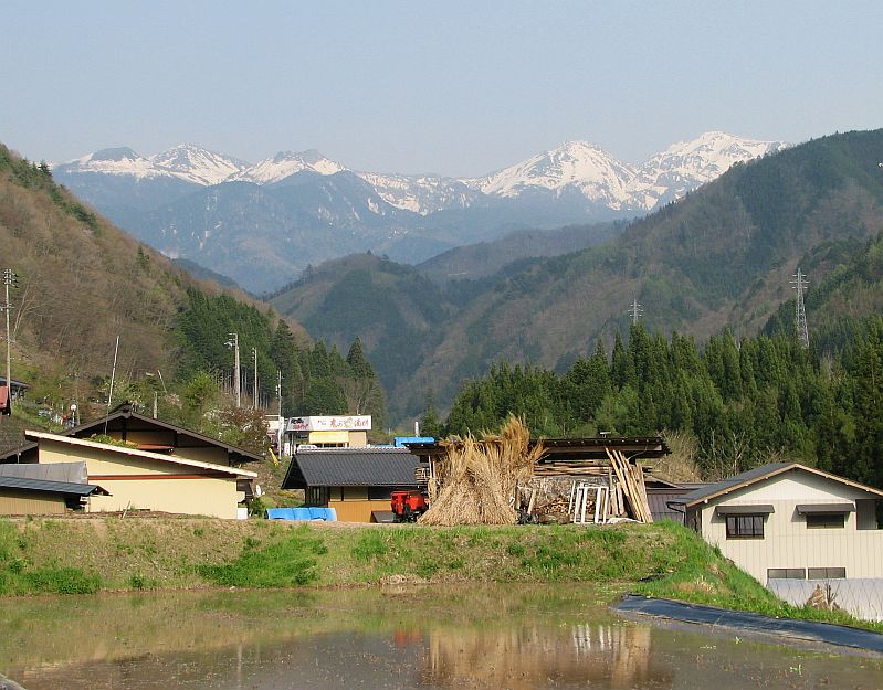 何時もの風景　（田植え前）_c0036317_16435856.jpg