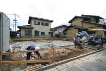 いよいよ♪住まい創りの始まり~基礎工事①~_d0082356_8381754.jpg