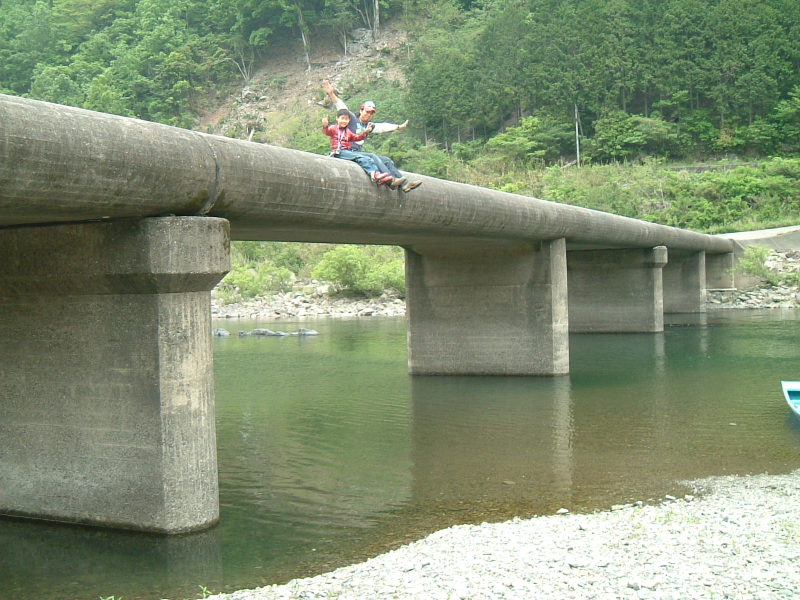 f0012637_1047851.jpg