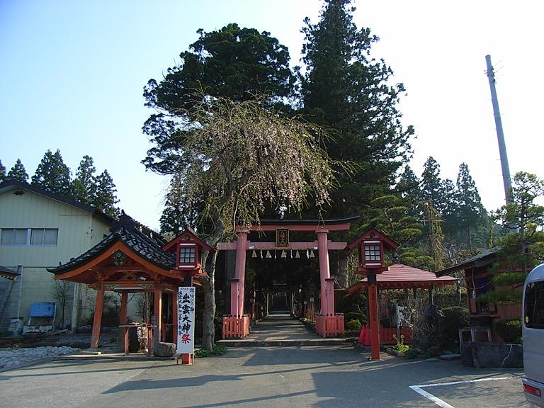 遠野訪問記　『遠野八幡宮』編　①_c0108388_21373932.jpg