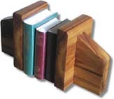 辞典が落ちる 「BOOK END」_a0097817_151159.jpg