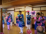 5月11日（金）踊り披露_a0092245_14325524.jpg