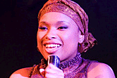f0052756_10545721.gif