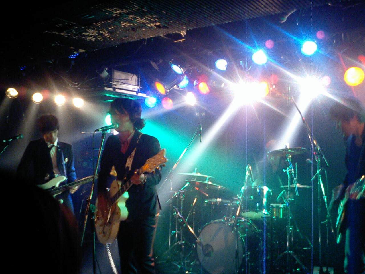 2007/05/02 鹿児島 SR HALL@THE SCREAMERS, GASOLINE *スクリーマーズは鹿児島最強_b0029688_8122472.jpg