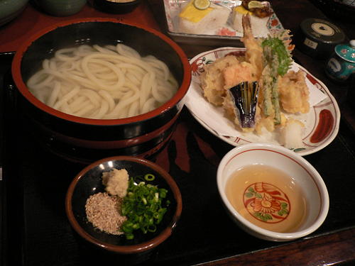 香川旅行　屋島の夕日＆山田家うどん_e0009722_14242198.jpg