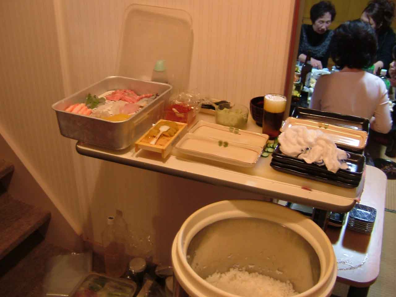 出張寿司！！_c0110051_2212079.jpg