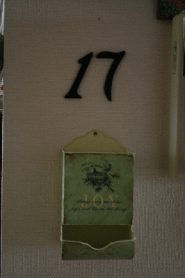 d0100192_211231100.gif