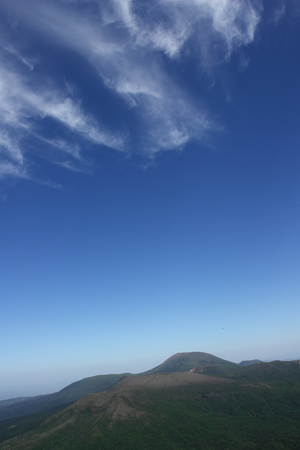 5月14日 ツツジはまだかいな~♪in Mt.Takachiho_c0049299_12255048.jpg