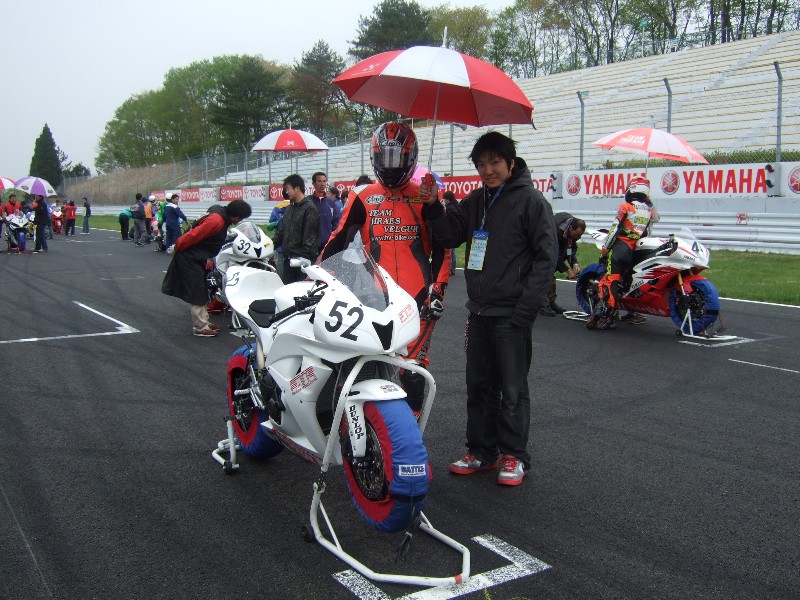 SUGOロードレース選手権第2戦_b0027885_20132420.jpg