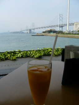 東山魁夷せとうち美術館、高松市美術館　（香川アート巡りの旅　３日目）_e0110047_16311554.jpg